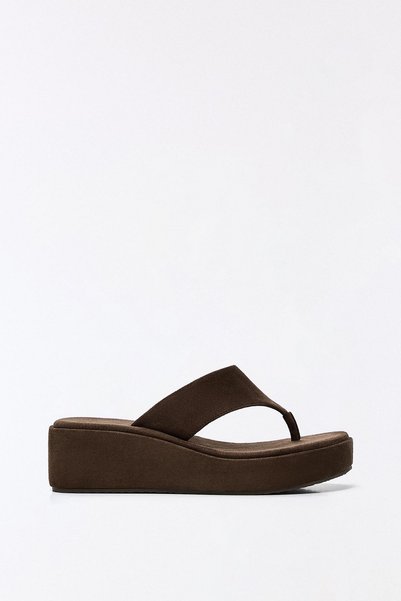 Platform heel flip-flop sandals