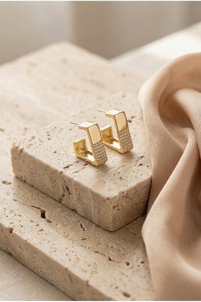 Women's Stone Detailed Square Shape Gold Earrings