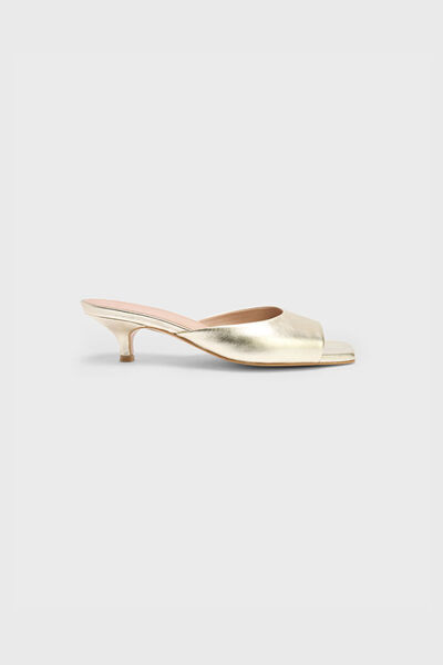 Leather slippers
