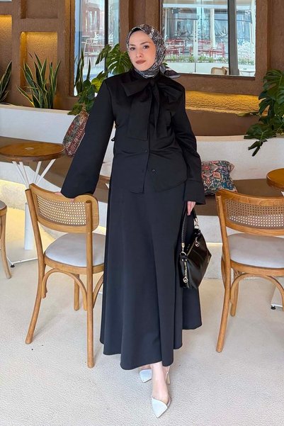 Tie Collar Hijab Suit Black