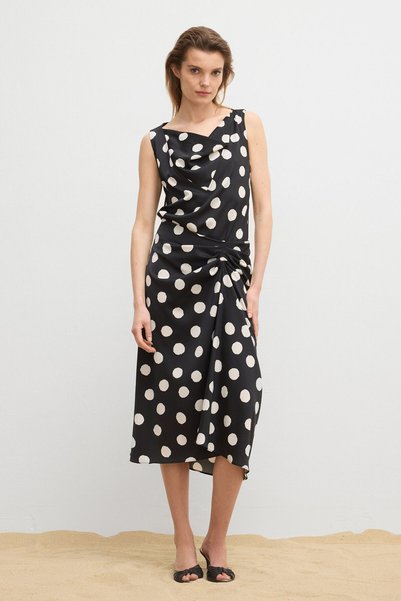 Fashion Passion Gathered Detailed Midi Skirt
