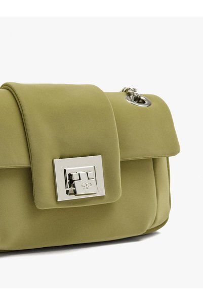 Women's Padded Soft Textured Shoulder Bag