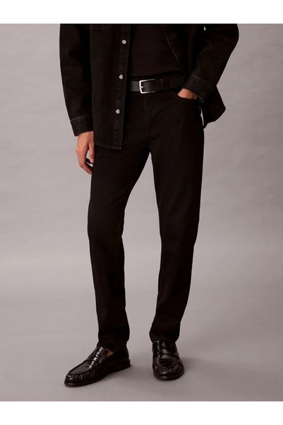 Men's slim taper classic black jean