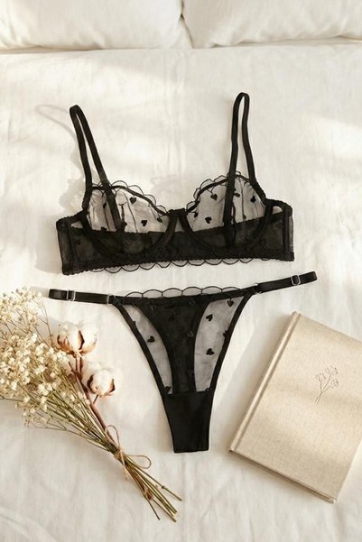 Heart Embroidered Tulle Bra Set Black