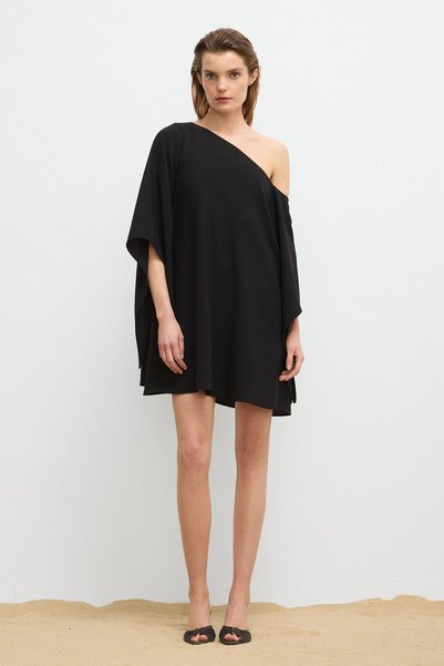Fashion Passion One-Shoulder Mini Crepe Dress