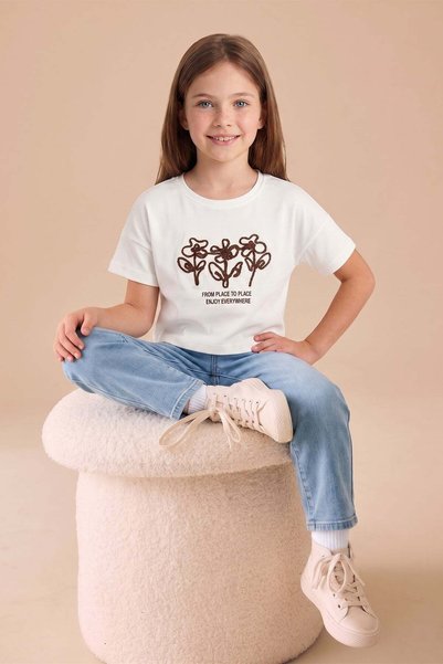 Floral Embroidered Girls' Crop T-Shirt