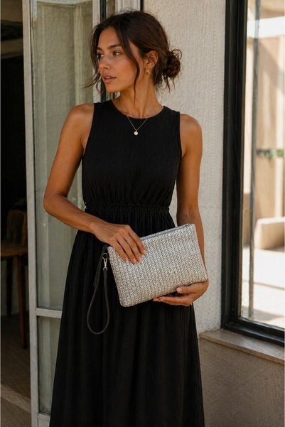 Silver Women's Clutch Bag Woven Handbag Summer Portfolio Bag with Wrist Strap