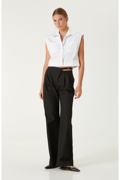 Black trousers
