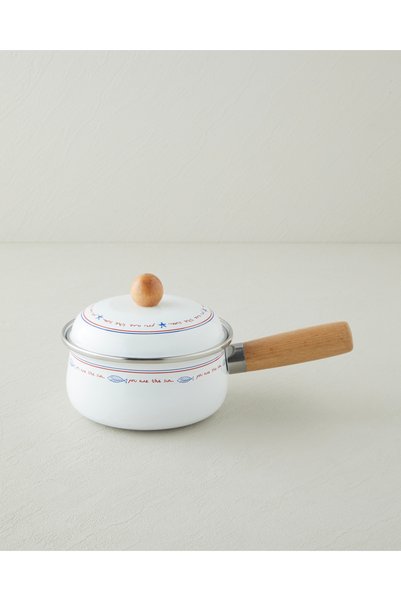 Seaside Enamel Saucepan 1.1 L White