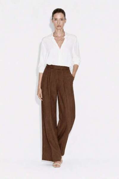 Brown Linen Textured Wide-Legged Brown Trousers with Hidden Buttons