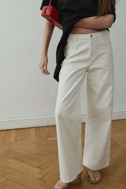White 88 Wide Leg Jeans