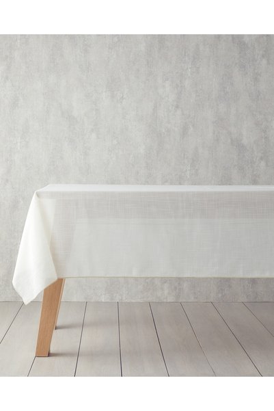 Lenore Polyester Tablecloth Gold
