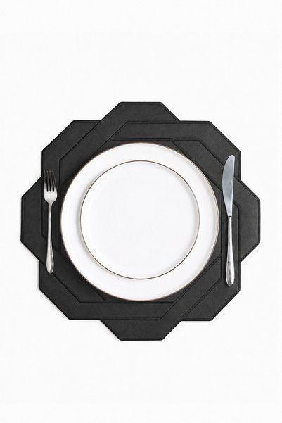 Embroidered Leather American Service Set of 2 Double-Sided Round Placemats 42X42 cm Elia Black
