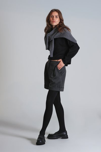 Vanessa Women's Shorts Anthracite