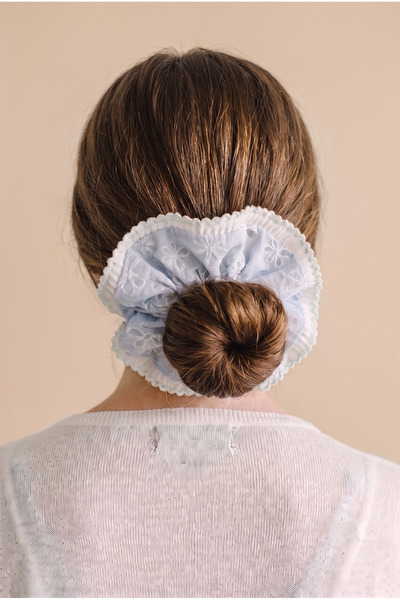 Floral Patterned Ruffled Rubber Buckle Blue