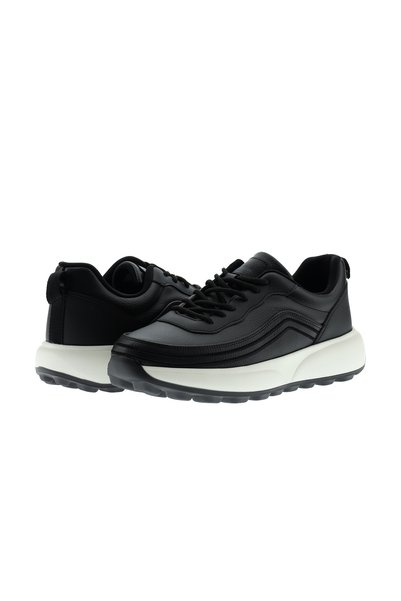 Sports Shoes