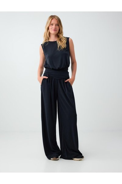 Black High Waist Wide Leg Jogger Pants with Pocket Detail