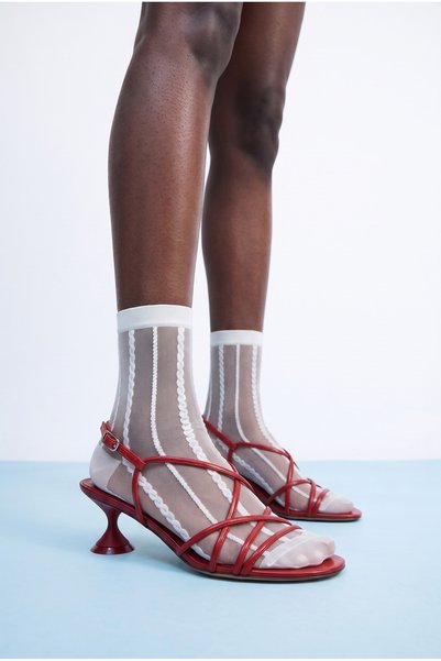 Women's Ecru Color Stripe Pattern Thin Socket Socks
