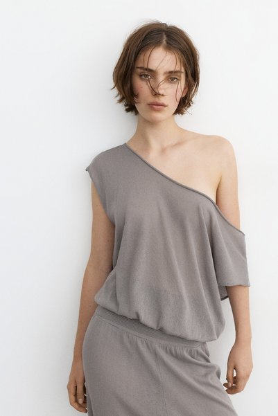 Soft Textured Elastic Waisted Top