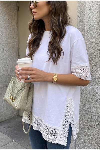 Asymmetrical Cut Lace Detailed White 100% Cotton T-Shirt
