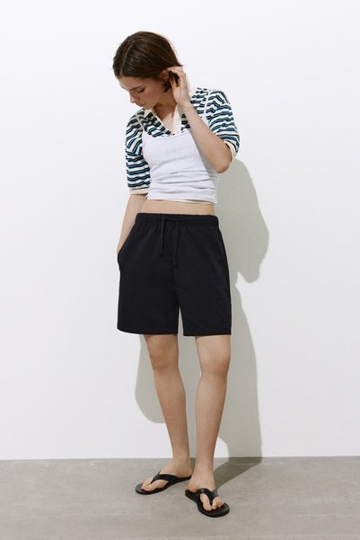 Rubber-Waisted Bermuda Shorts