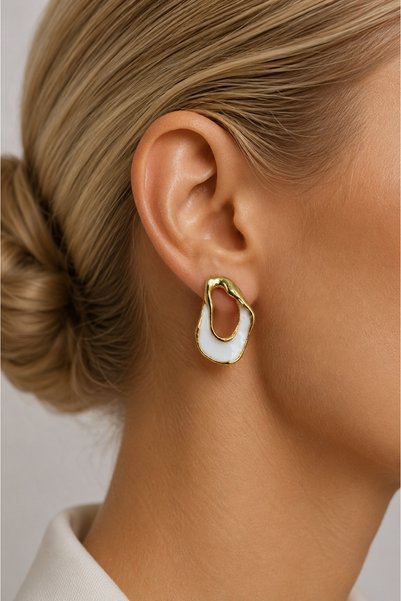 Amélie Women's White Enamel Detailed Modern Design Earrings