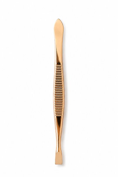 Professional Gold Flat Tip Tweezers |   Eyebrow and Mustache Tweezers