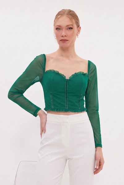 Tulle Detailed Heart Collar Crop Blouse