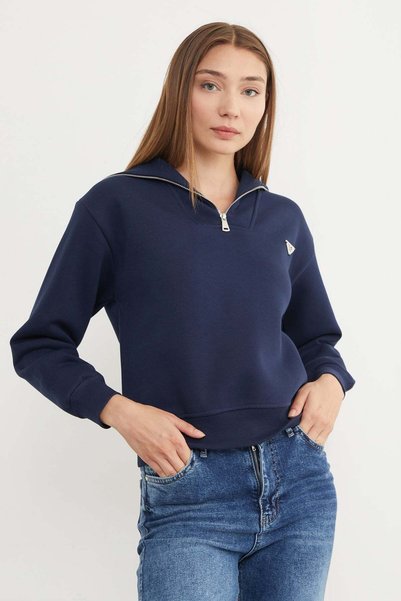3 Thread Triangle Metal Emblem Sweatshirt