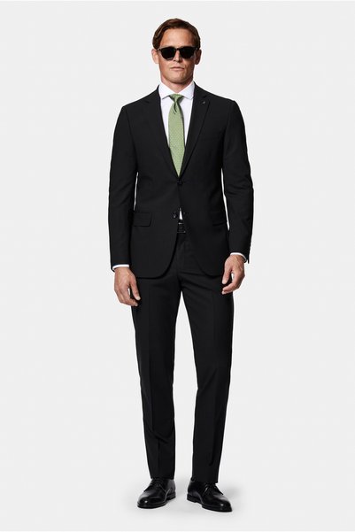 Regular Fit Mono Collar Woolen Classic Suit
