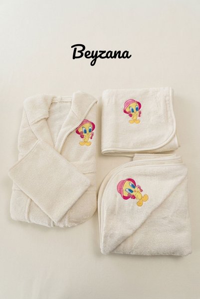Tweety Bamboo 4-Piece Newborn Bathrobe Baby Set
