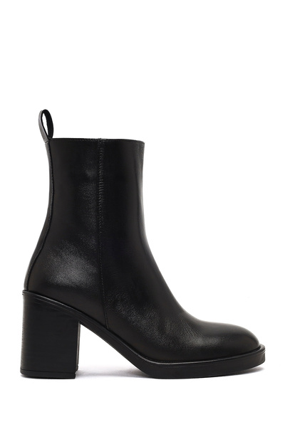 Women's Black Zippered Thick Heeled Leather Boots WF180019DV