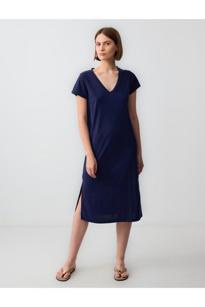 Navy Blue Relaxed Cut V-Neck Short Sleeve Knitted Midi Dress