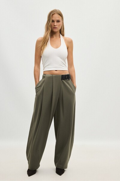 Stylish Trousers with Belt and Clips
