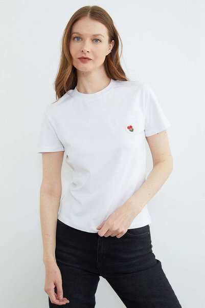 Floral Embroidered Crew Neck T-Shirt