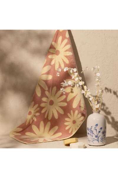 Soft Shiney Yarn Dyed Face Towel - Cream / Powder - 50X90 cm