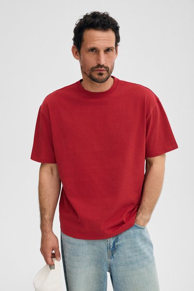 Dunno Men's 100% Organic Cotton Round Neck Regular Fit Red T-Shirt