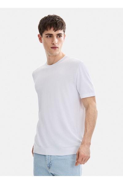 Crew Neck Regular Fit Plain White Men's Sweater B35S40019