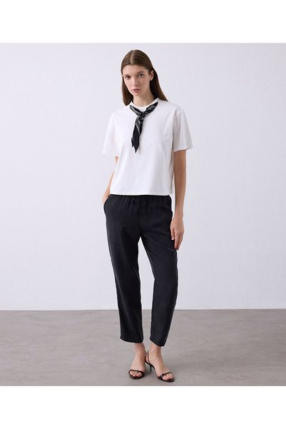 Elastic Waist Carrot Pants