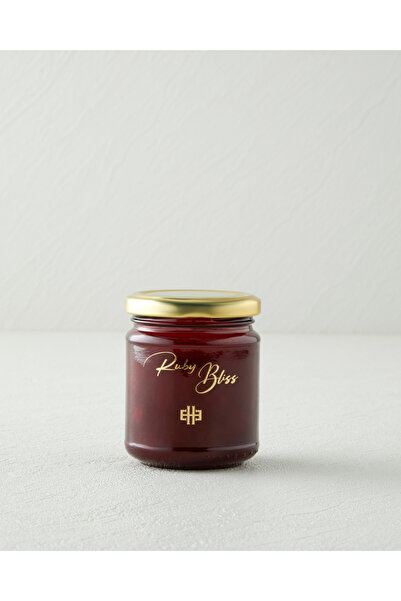 Ruby Bliss миризлива свеќа 120 g бордо