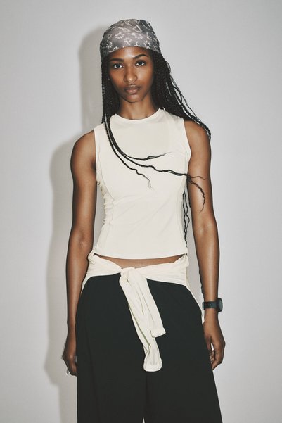 Sleeveless Sports Top Slim Fit Coolmove ™