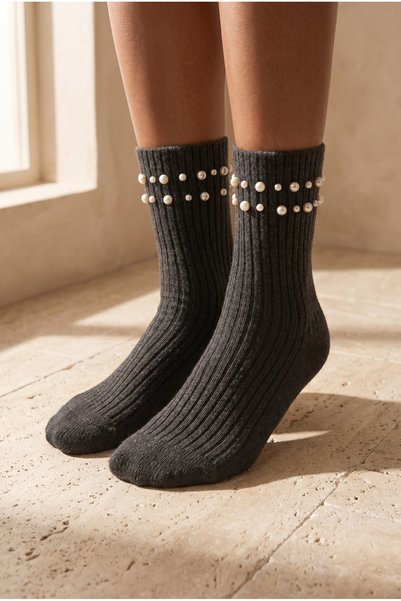 Women's Pearl Accessory F Corded Fabric Socks Gray