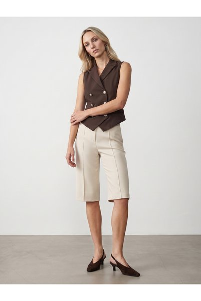 60620 Double-Breasted Cut Vest-Brown