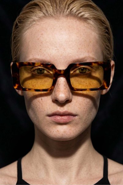 Veyra Leopard Yellow Sunglasses