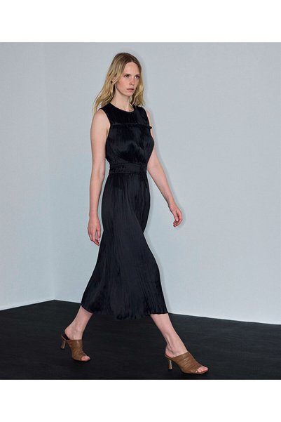 Satin-look pleated dress
