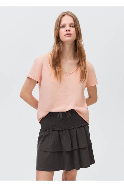 V-neck cotton t-shirt