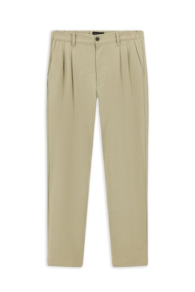 Regular Fit Standard Cut Lycra Pleated Trousers