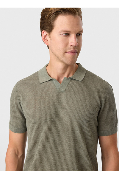 Khaki Men's Sweater B35S40027