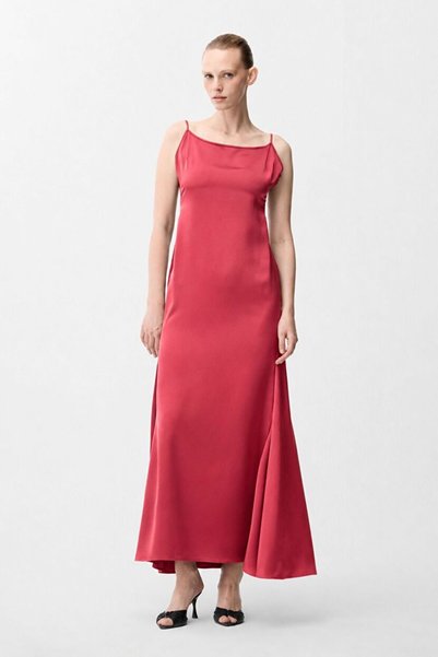 Sleeveless Long Satin Dress
