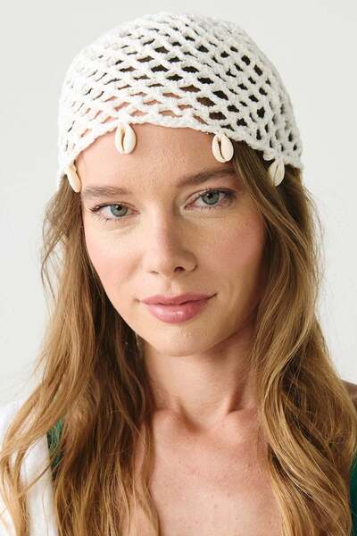 Sea Shell Detailed Mesh Summer Knitted Beanie Y8244 White